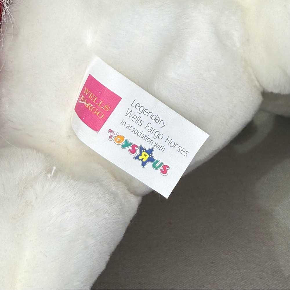 Wells Fargo Plush Horse with Wreath - 2003 - Toys R Us - Vintage - Picture 9 of 15